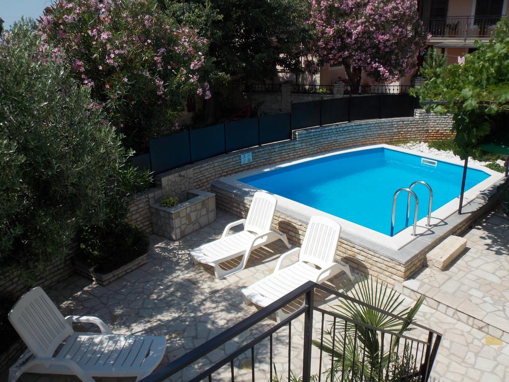 Aurelia Apartment Ližnjan Kültér fotó