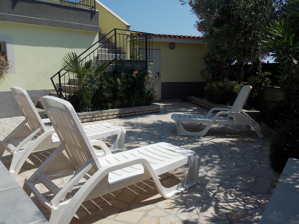 Aurelia Apartment Ližnjan Kültér fotó